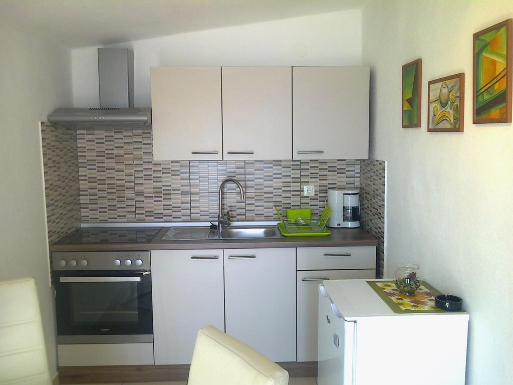 Apartment Matea سينج الغرفة الصورة